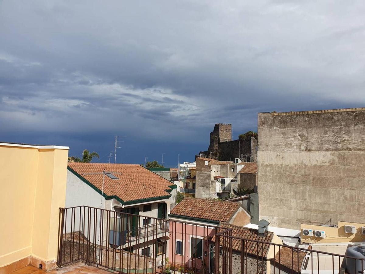 Ferienwohnung Charme In Aci Castello Exterior foto