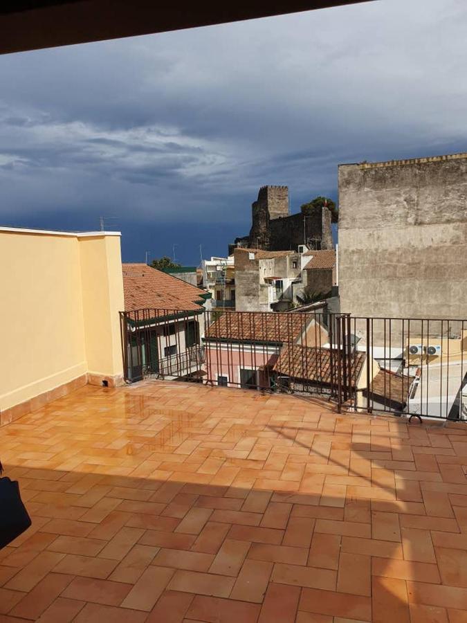 Ferienwohnung Charme In Aci Castello Exterior foto