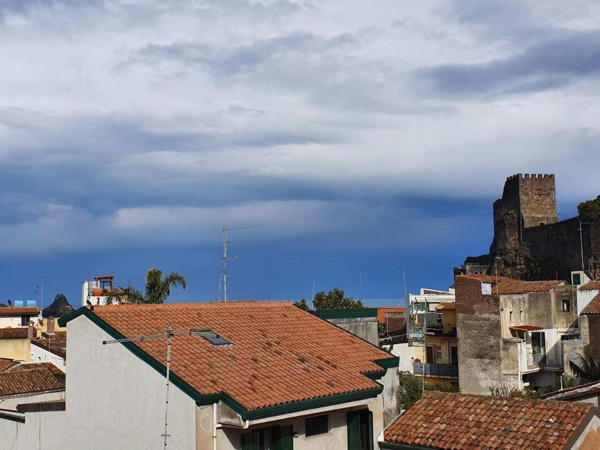 Ferienwohnung Charme In Aci Castello Exterior foto